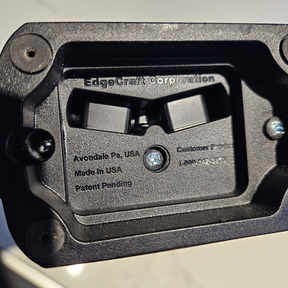 Black Knife Sharpener - Picture 3 of 4